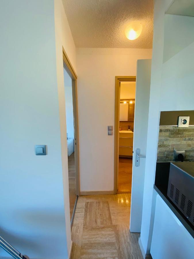 Appartement Cote D'Azur Plage - Piscine - Tennis Villeneuve-Loubet Eksteriør billede