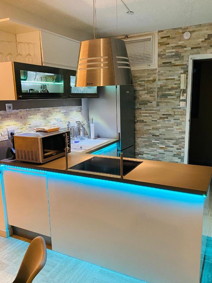 Appartement Cote D'Azur Plage - Piscine - Tennis Villeneuve-Loubet Eksteriør billede